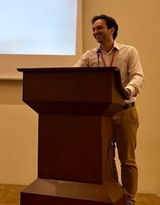 Ως Υγείας Ψυχολόγος Θεσσαλονίκης & Ψυχοθεραπευτής είμαι εδώ για εσάς, επικοινωνήστε μαζί μου και για ψυχοθεραπεία με ψυχολόγος online